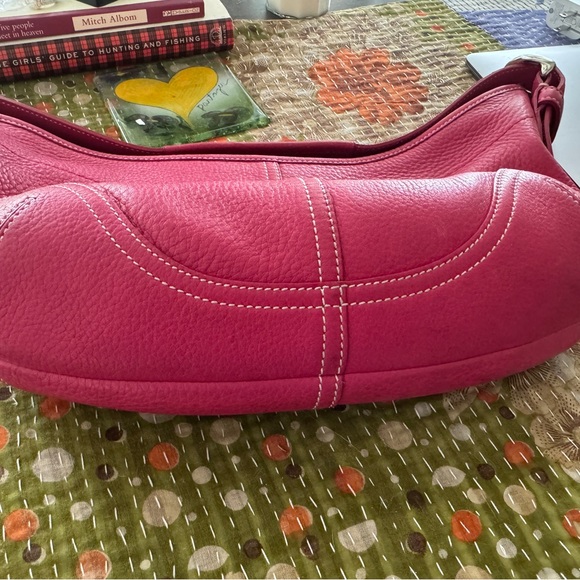 Coach Pebbled Leather K04S-4292 Pink Hobo Shoulder Bag - Picture 2 of 6